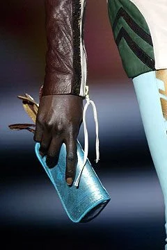 Look 16